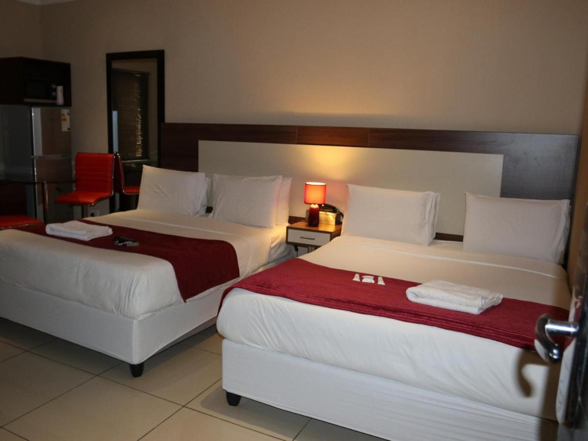 Eagle Nest Luxury Accommodation 루드푸르트 외부 사진