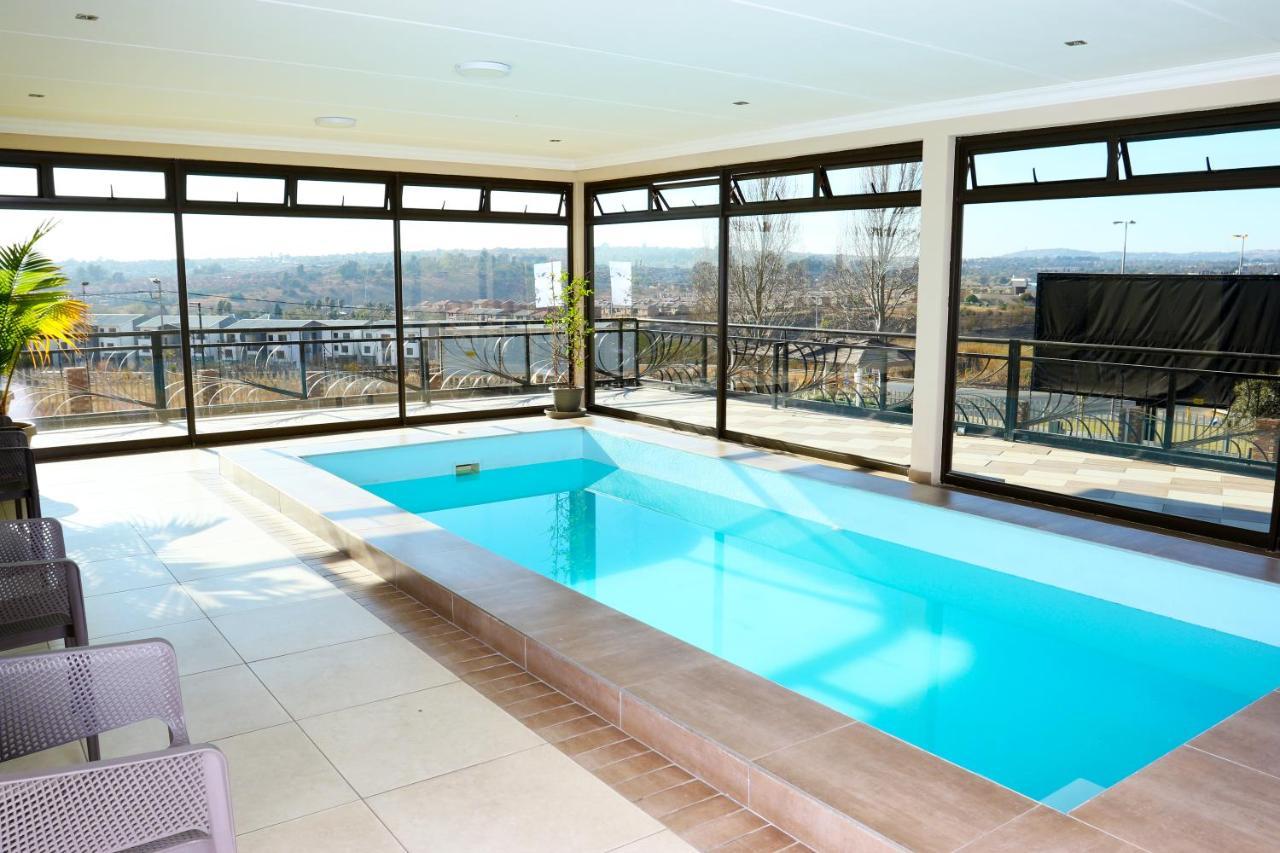 Eagle Nest Luxury Accommodation 루드푸르트 외부 사진