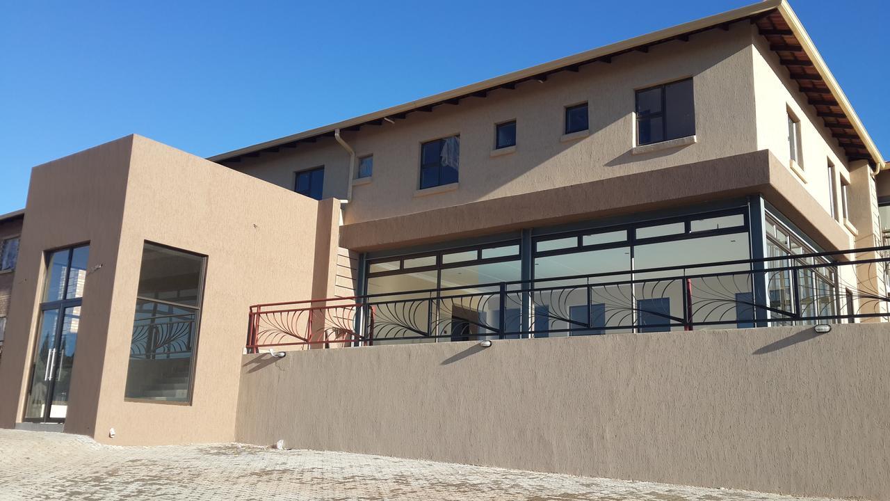 Eagle Nest Luxury Accommodation 루드푸르트 외부 사진