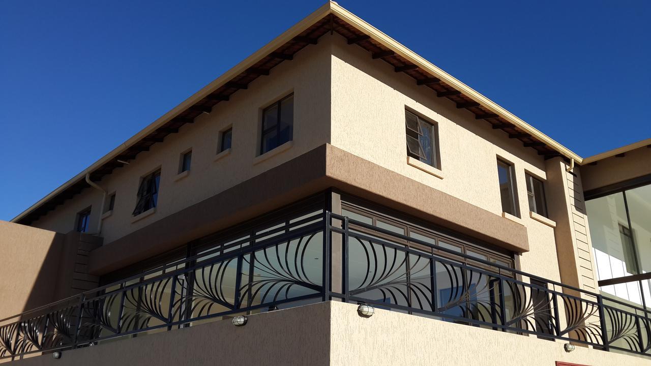 Eagle Nest Luxury Accommodation 루드푸르트 외부 사진